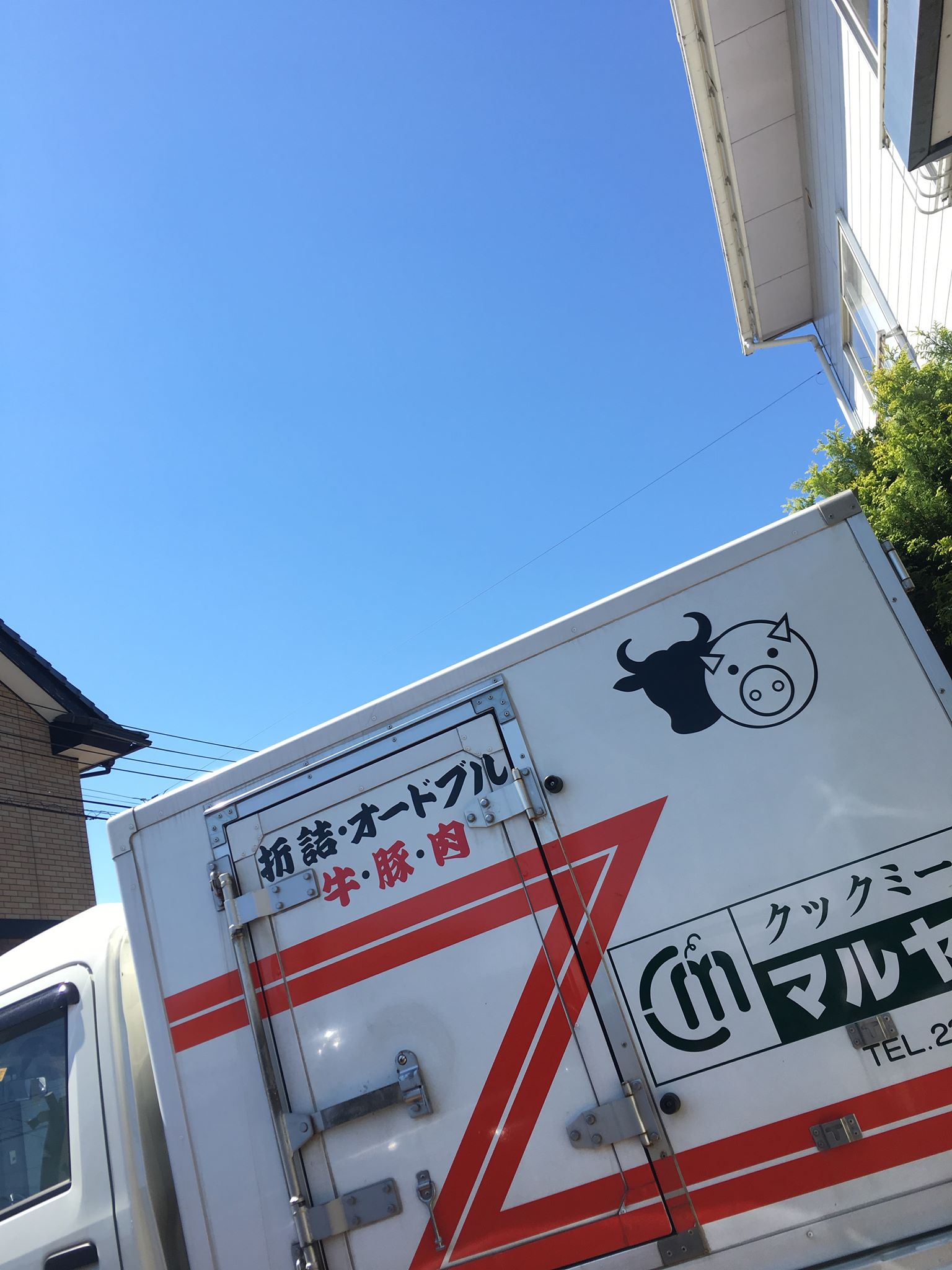 配達用の保冷車